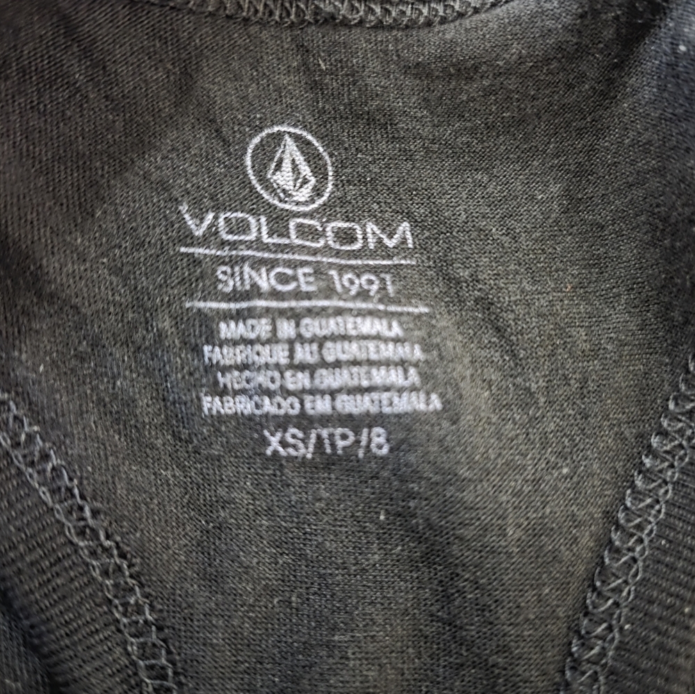 Black Sleeveless Top with White Mandala Design Volcom Size XS Long - Picture 3 of 3